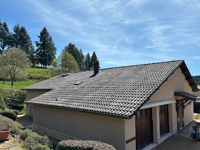 Image de Alfred Tilloi : Artisan Tilloi Montargis - Expert en Couverture, Rénovation et Diagnostic par Drone