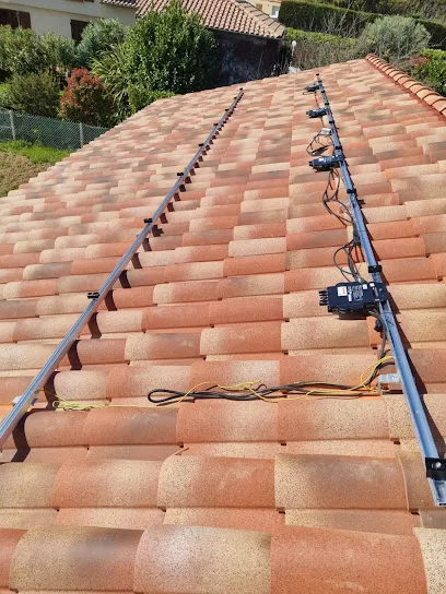 Image de ECO CONSEIL HABITAT - Couverture et Installation de panneaux solaires (photovoltaïques)